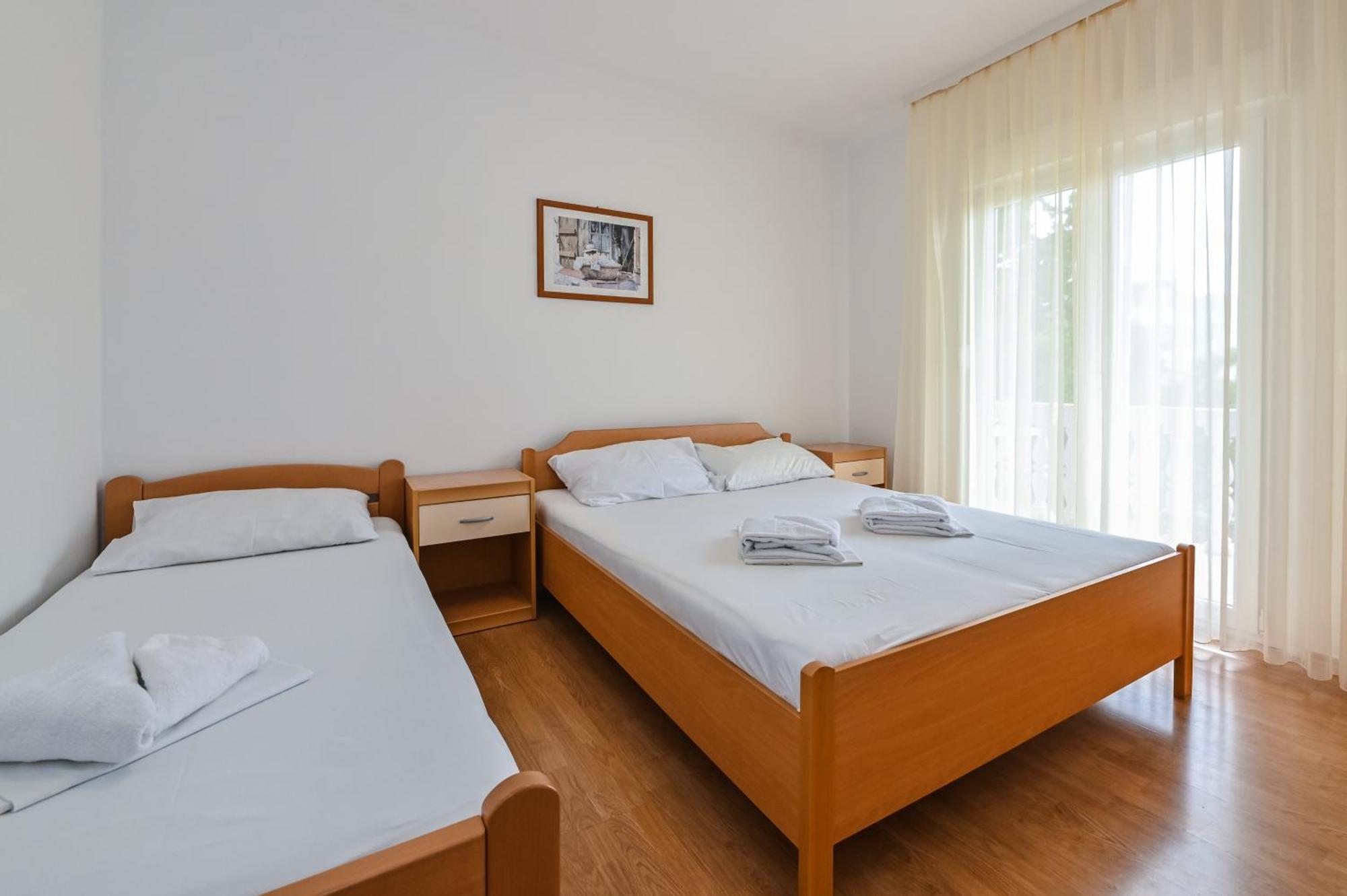 Seagull Pool Apartments & Studios Новаля Стая снимка