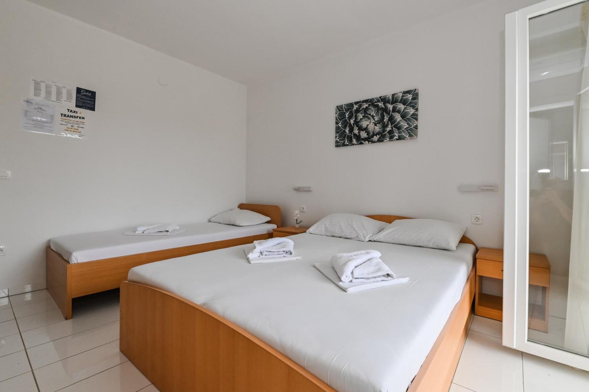 Seagull Pool Apartments & Studios Новаля Стая снимка